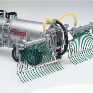 Bruder 02020  Rimorchio con tubi per irrigazione Fliegl scala 1/16