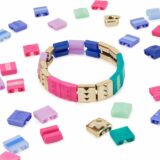 Cool Maker Pop Style Bracelet Maker - Macchina Crea Braccialetti con 170 Perline e 20 Elastici, Spin Master 6067289 - immagine 3