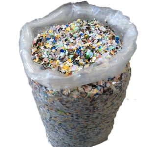 coriandoli in sacco da 10 kg economico all'interno sono presenti carta color argento che da un effeto migliore al coriandolo , immagine con contenuto del sacco variabile