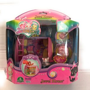 JEWELPET COLLECTION HOUSE LA CASA DEI JEWELPET PERSONAGGIO JEWEL GARNET 12236