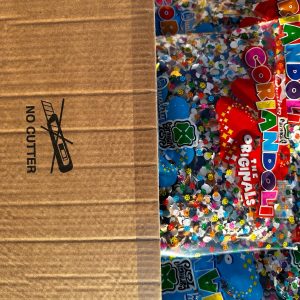 Coriandoli in sacchetto da 400 gr circa , offerta scatola 25 pz come foto. konfetti - confetti - kontettis - confeti . 25 pz - 400 gr circa - coriandoli totale circa 10 kg