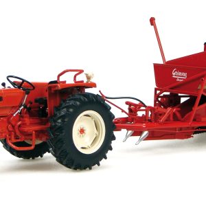 UNIVERSAL HOBBIES  COLLECTION TRATTORE Renault 551 CON  Grimme UH 7105 scala 1/32