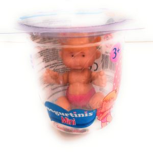 Mini Yogurtinis Barattolo con Bambola Profumata 7,5 cm, Sonia Macedonia di Giochi Preziosi GPZ18407