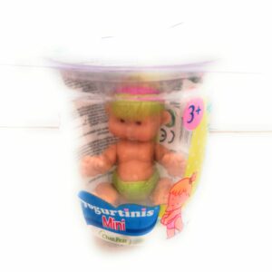 Mini Yogurtinis Barattolo con Bambola Profumata 7,5 cm, Cher Pear di Giochi Preziosi GPZ18407