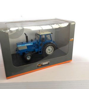 UNIVERSAL HOBBIES COLLECTION FORD TW-25  SCALA 1/32 UH 4026