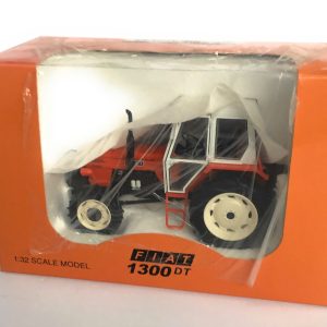 REPLICAGRI Fiat 1300 4WD Panningen limited edition SCALA 1/32 rep 039