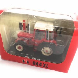 REPLICAGRI COLLECTION CASE IH 844 XL  SCALA -1/32 - REP061