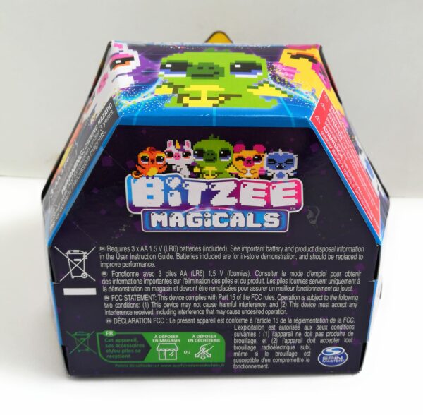 Bitzee Versione Magicals, Cucciolo Digitale e Interattivo, Animale Elettronico Virtuale da Accudire e Crescere, Reagisce al Tuo Tocco, Spin Master 6069066 - immagine 5