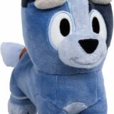 Bluey Friends - Peluche Socks La Divertente Cugina Di Bluey E Bingo 17 cm, con etichetta, con licenza originale BLY61000 Giochi Preziosi