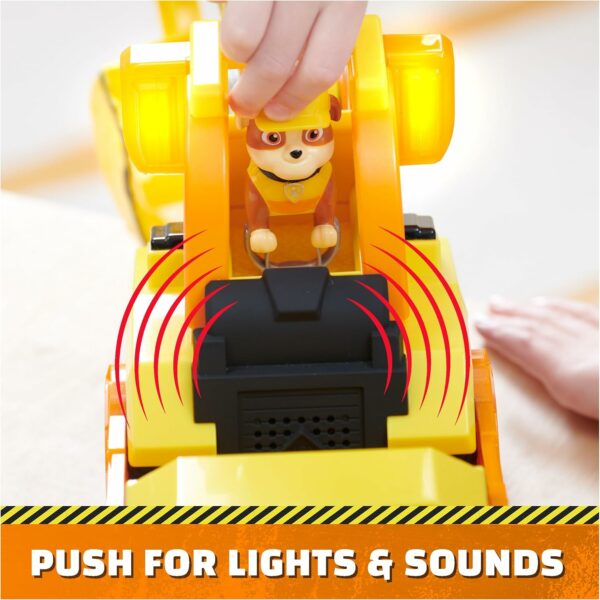 Paw Patrol, Rubble & Crew, Veicolo da lavoro Deluxe di Rubble, Bulldozer da cantiere con luci e suoni , Spin Master 6068074 - immagine 2