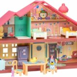 Bluey,Casa Celebration di Bluey con 11 Accessori, 1 Personaggio Esclusivo Incluso, Giochi Preziosi BLY76000 - immagine 2