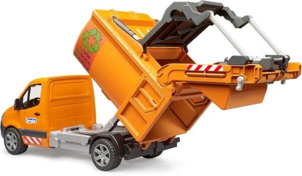 Bruder 02682 - MB Sprinter veicolo municipale per la raccolta dei rifiuti - scala 1/16 - immagine 3
