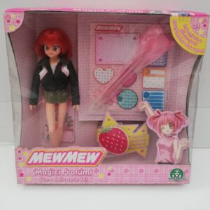 Mew Mew Doll Strowberry con penna profumata, Giochi Preziosi GPZ05775