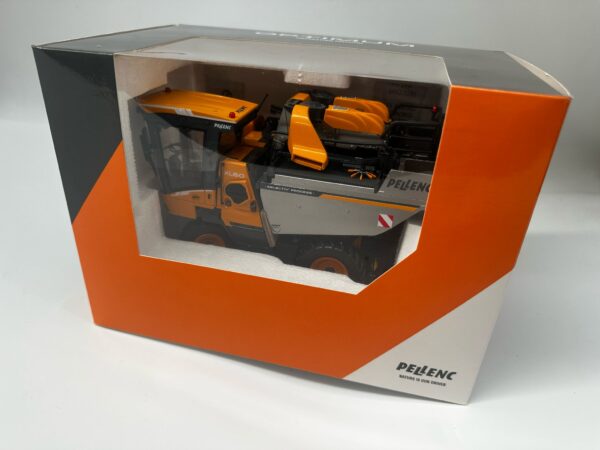 SCHUCO Pellenc Optimum XL60 Selectiv Process Vendemmiatrice – scala 1:32 limited edition