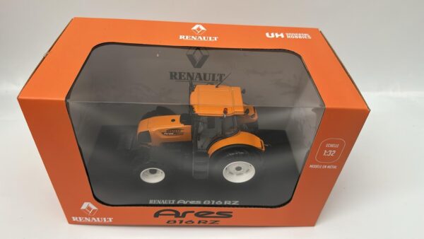 UNIVERSAL HOBBIES RENAULT ARES 816RZ SCALA  1:32 UH 6729