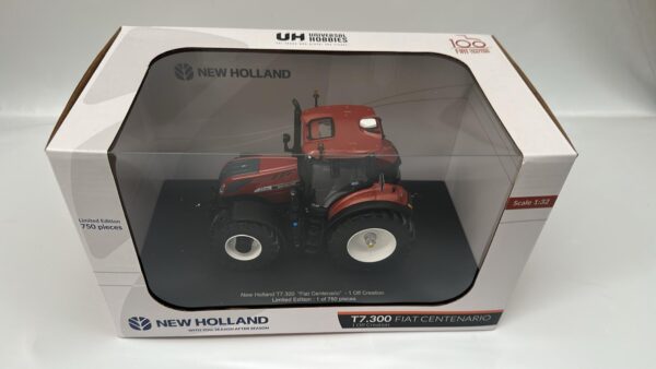 UNIVERSAL HOBBIES FIAT CENTENARIO NEW HOLLAND T7.300 SCALA  1:32 UH 6797