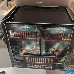 TOYSGIOCATTOLI Gormiti - TRADING CARD GAME GORMITI GUARDIAN OF GORM - box 48 bustine -10 CARTE INCLUSE ogni bustina - prima edizione per Bambini a Partire dai 4 Anni  8056379188124