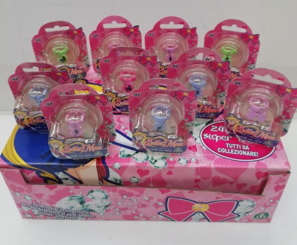 Sailor Moon - Box 24 Anello con Charm da collezzione, Giochi Preziosi GPZ11999