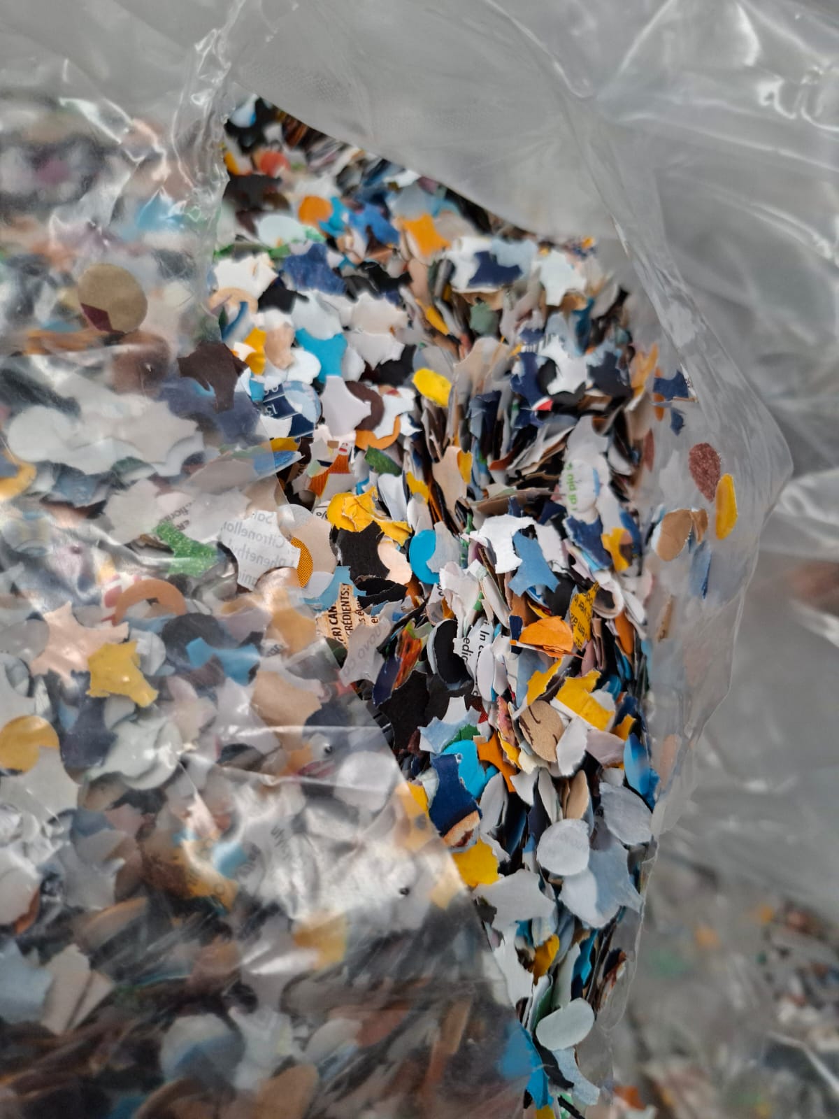Sacco di coriandoli classico (10 kg.) Confetti